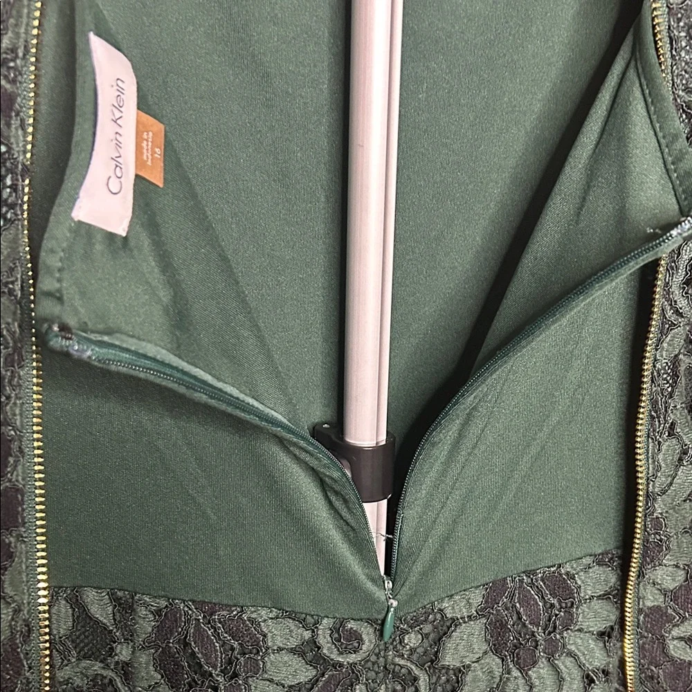 Calvin Klein Forest Green Lace Midi Dress with Slip - Picture 11 of 13
